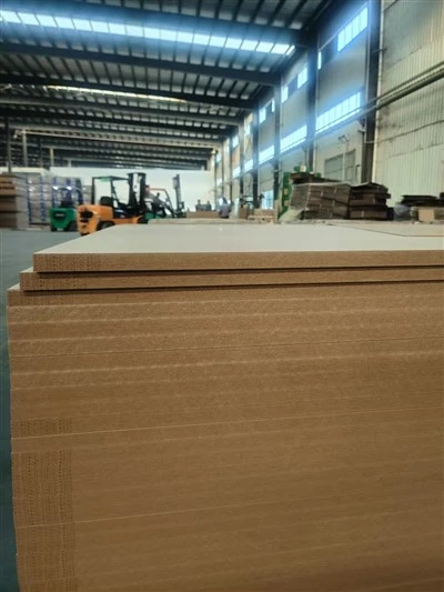 MDF 1830X2750X7,5MM